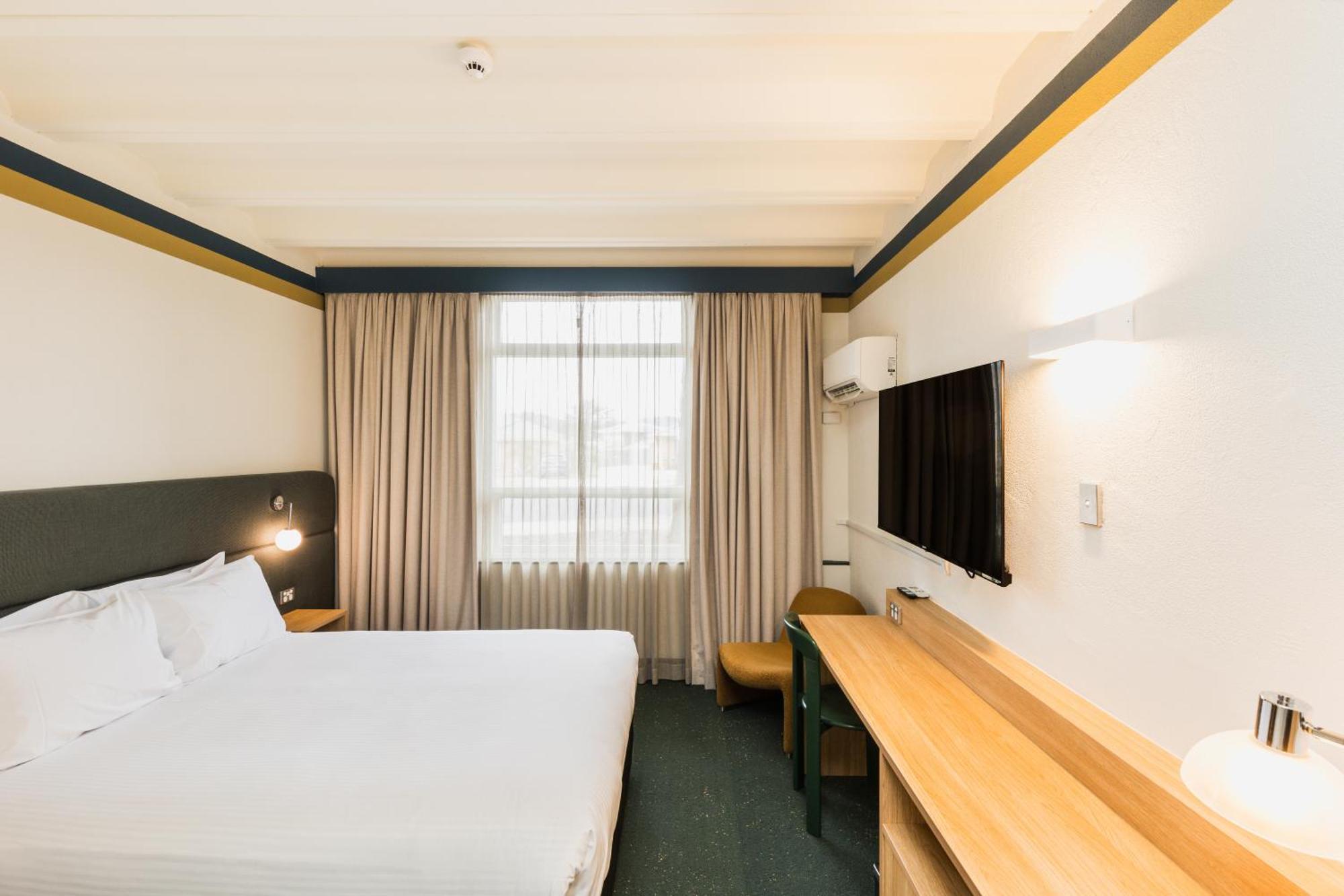 Statesman Hotel Canberra Pokoj fotografie