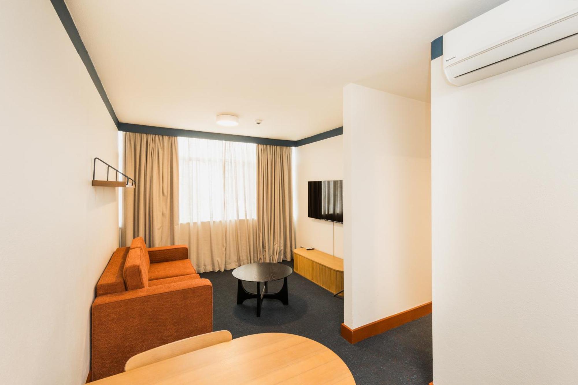 Statesman Hotel Canberra Pokoj fotografie