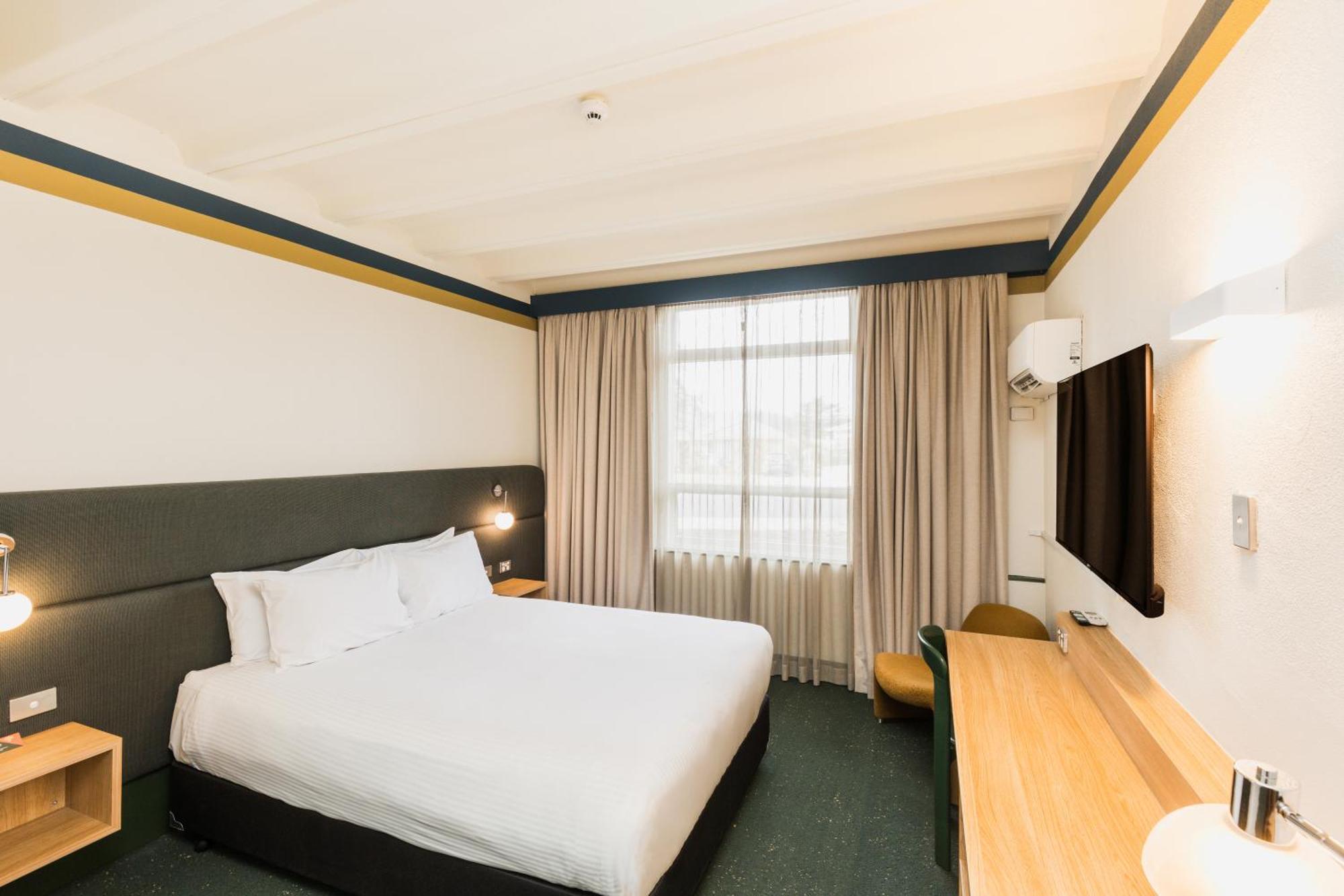 Statesman Hotel Canberra Pokoj fotografie